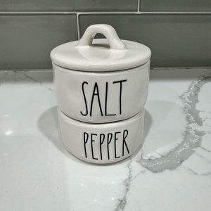 Rae Dunn stacking Salt and Pepper containers